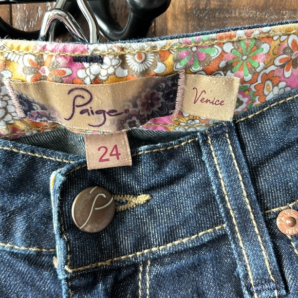 Paige Denim - Picture 2 of 3